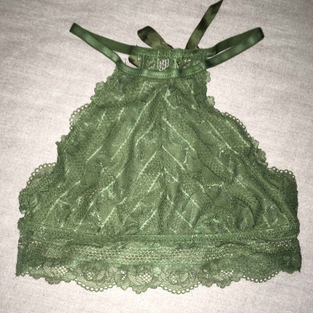 **NEW** Aerie high neck bralette